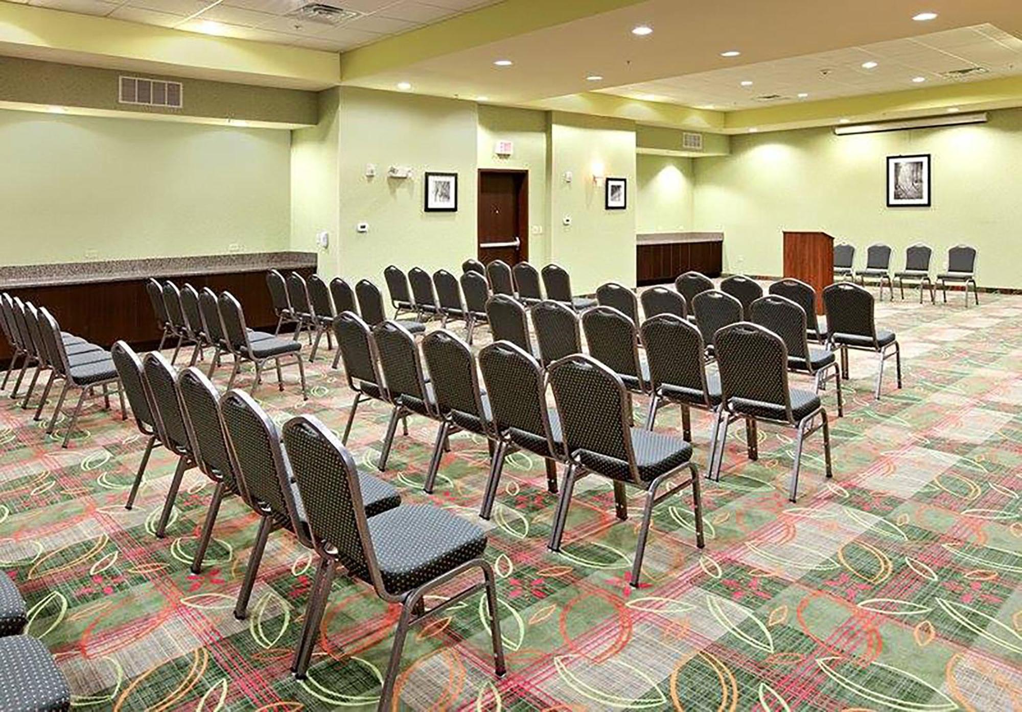 Holiday Inn Garland By Ihg Zewnętrze zdjęcie